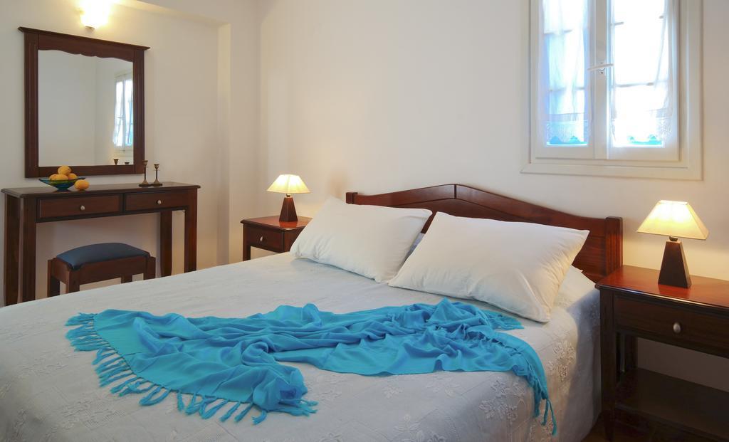 Belvedere Apartments Folegandros Town Room photo