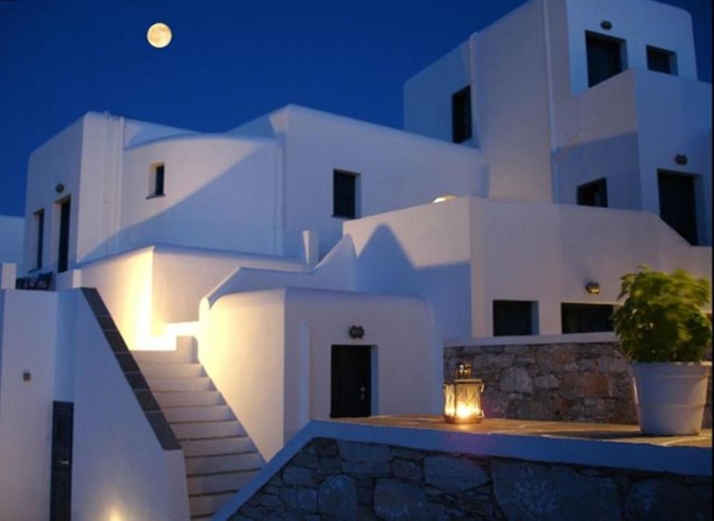 Belvedere Apartments Folegandros Town Exterior photo